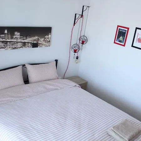 شقة Unique Skyview Apartment-downtown سالونيك